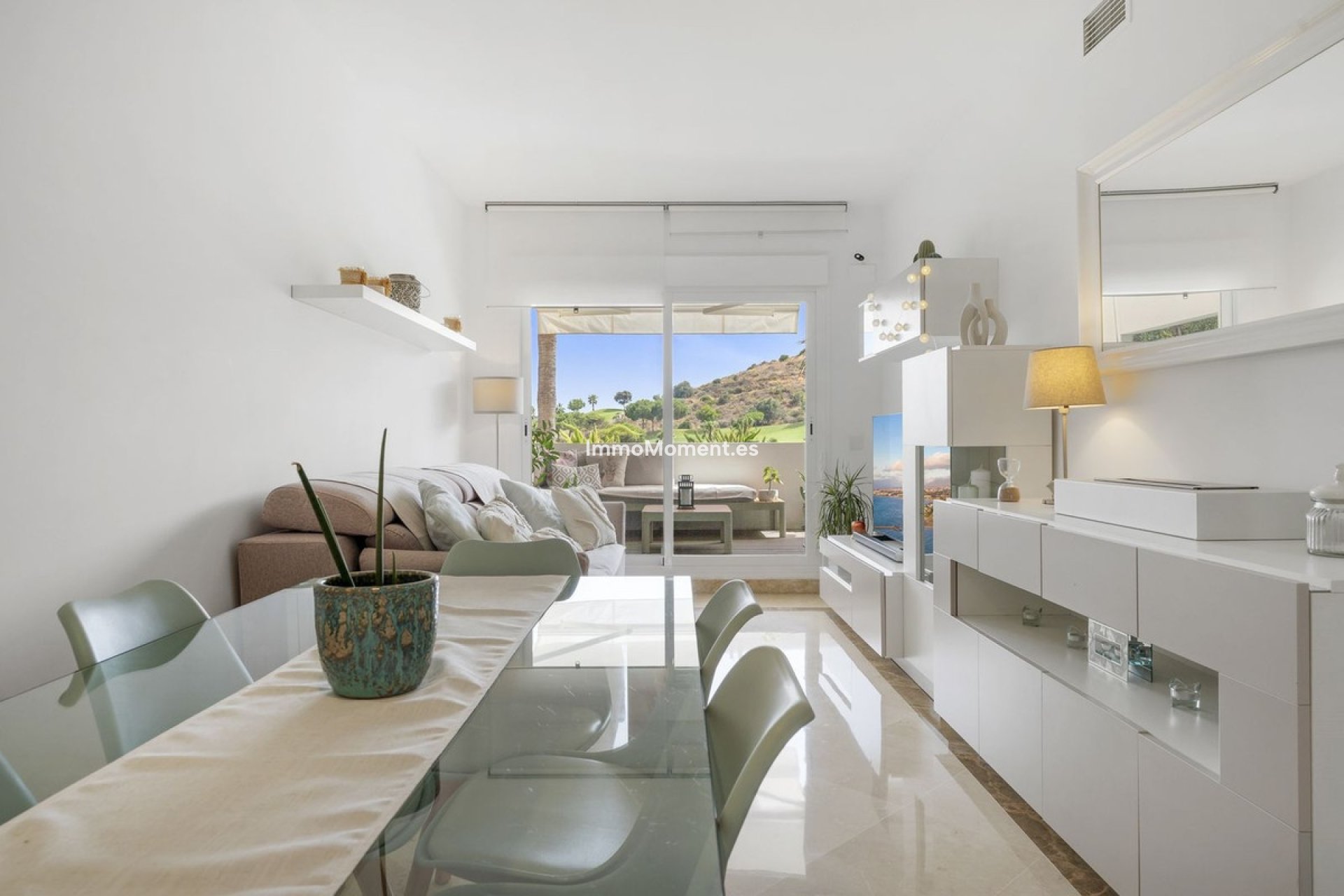 Resale - Apartment - Mijas - La Cala de Mijas