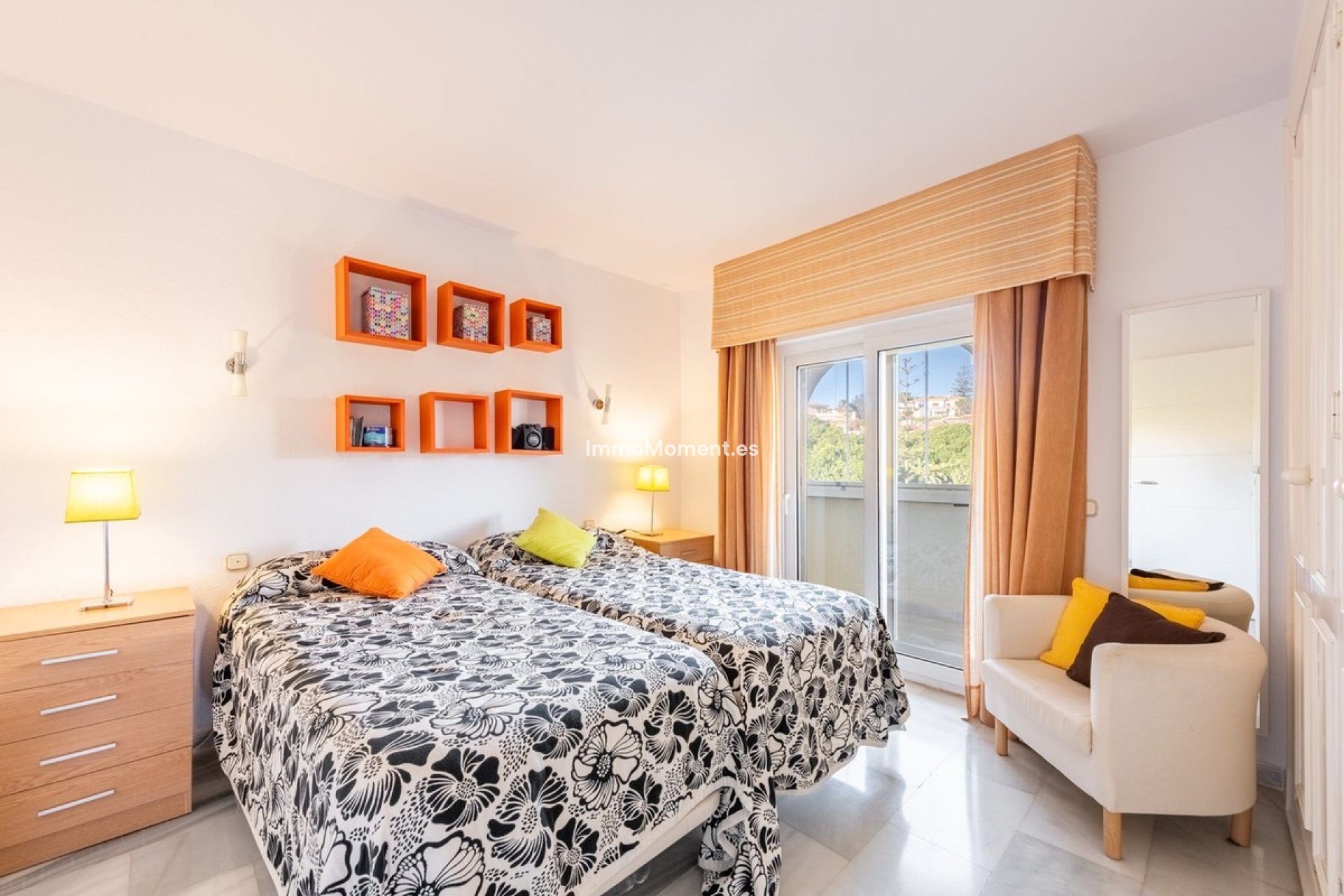 Resale - Apartment - Mijas - La Cala de Mijas