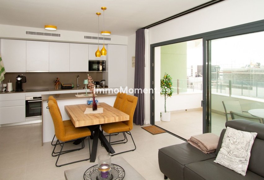 Resale - Apartment - Mijas - La Cala de Mijas