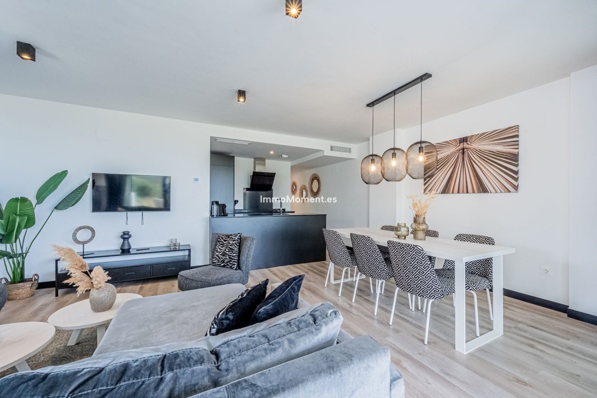 Resale - Apartment - Mijas - La Cala de Mijas