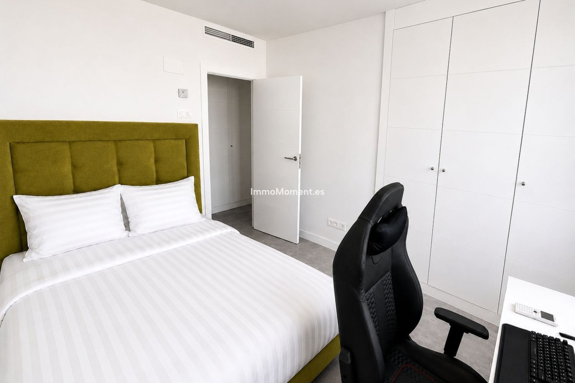Resale - Apartment - Mijas - La Cala de Mijas