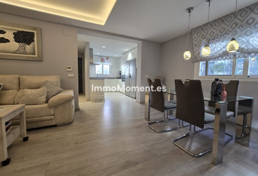 Resale - Apartment - Mijas - La Cala de Mijas