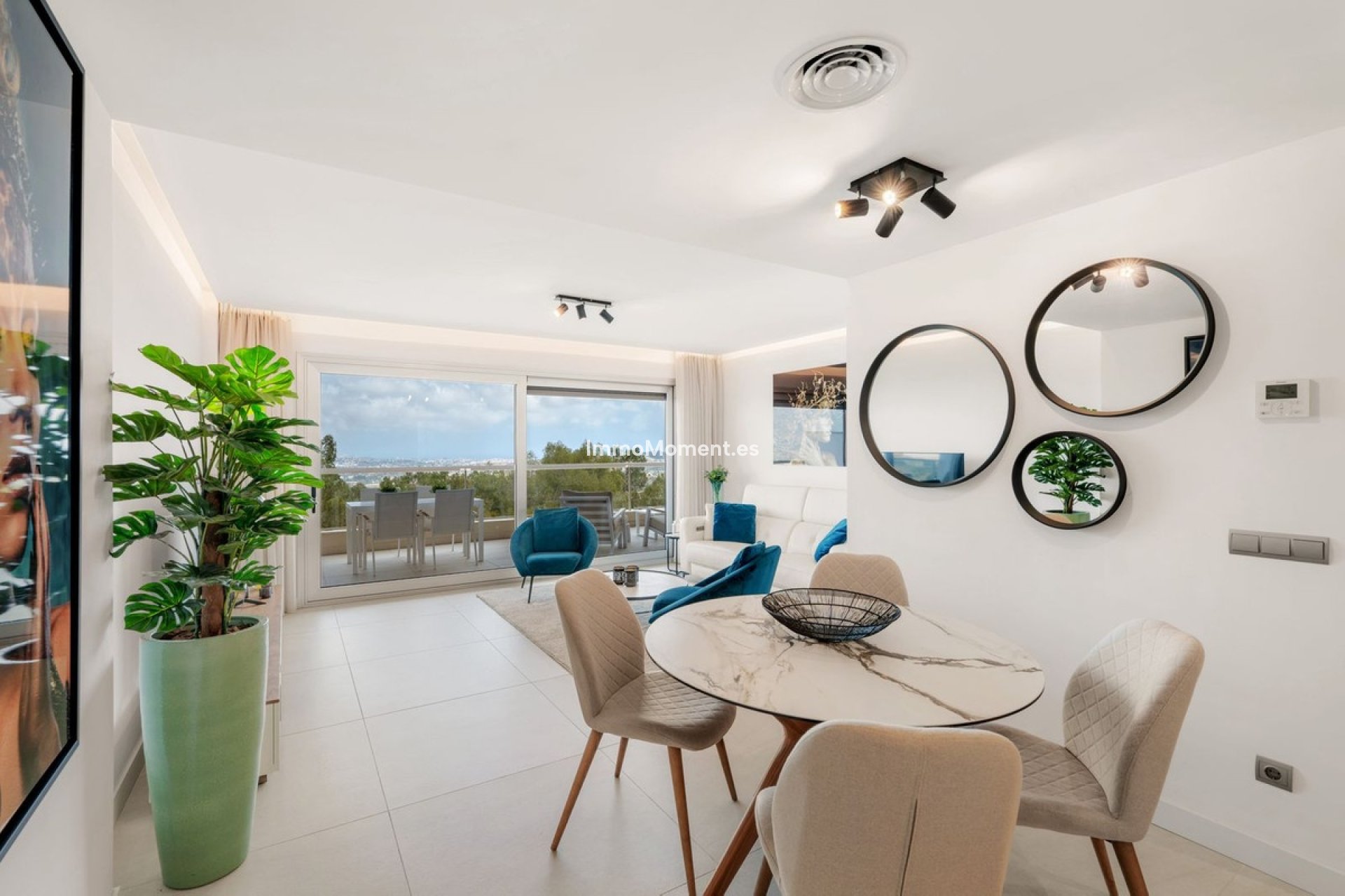 Resale - Apartment - Mijas - La Cala Golf