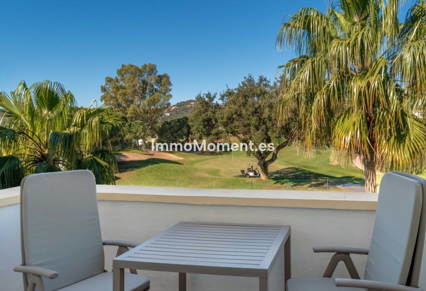 Resale - Apartment - Mijas - La Cala Golf