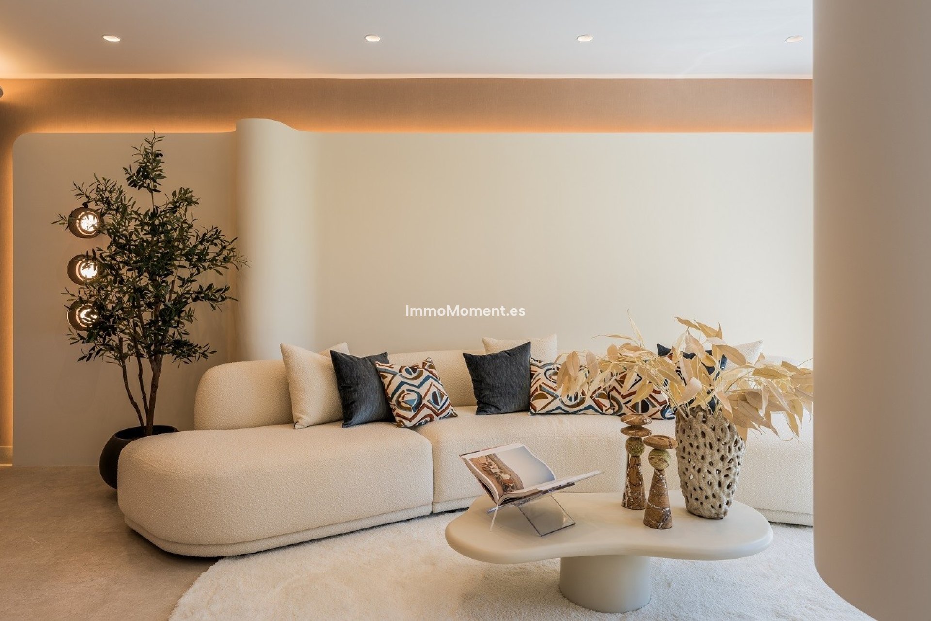 Resale - Apartment - New Golden Mile - Costalita