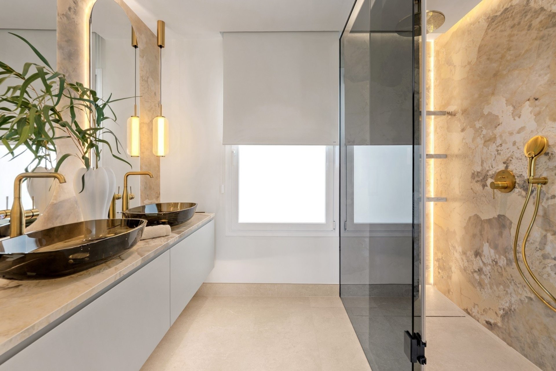 Resale - Apartment - New Golden Mile - Costalita