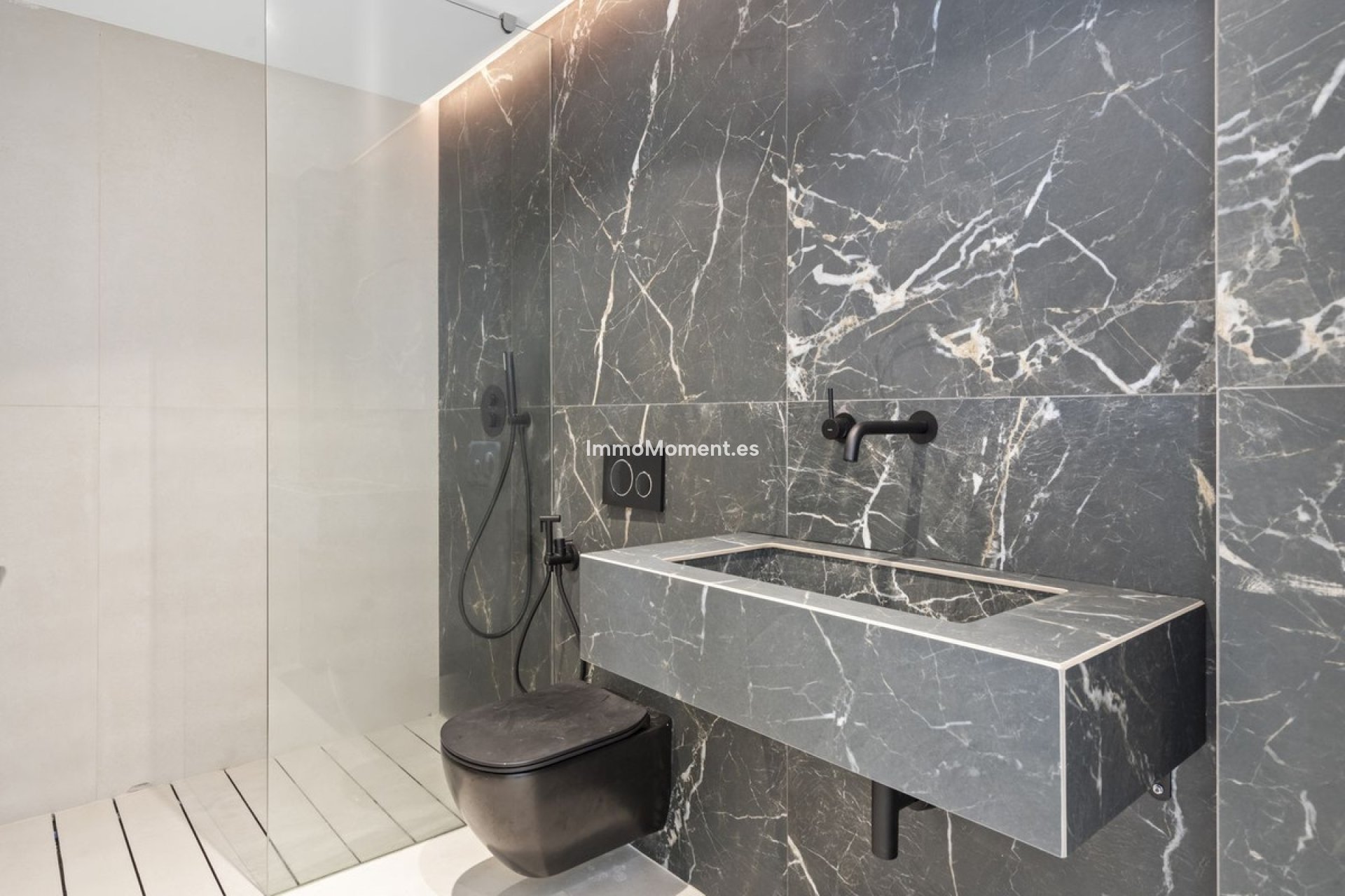 Resale - Apartment - New Golden Mile