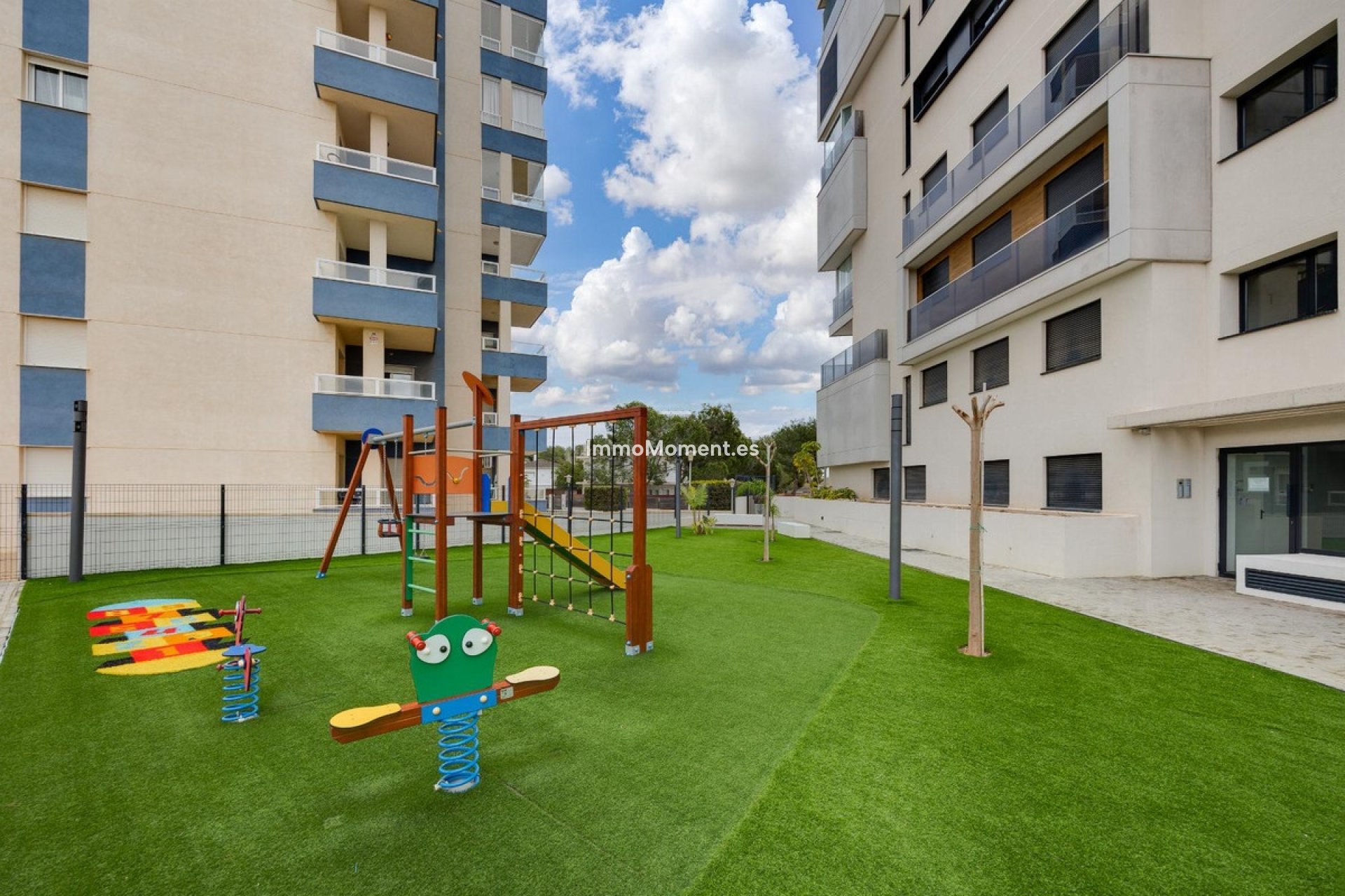 Resale - Apartment - Orihuela - Campoamor