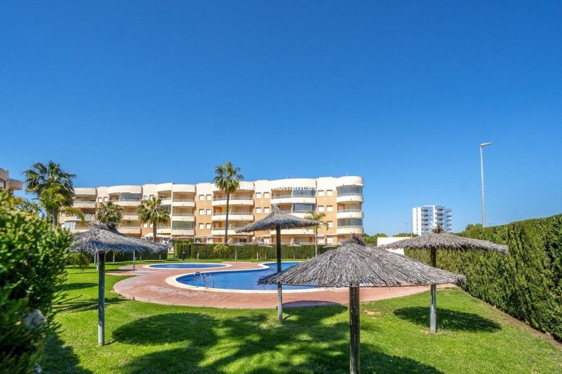 Resale - Apartment - Orihuela - Campoamor