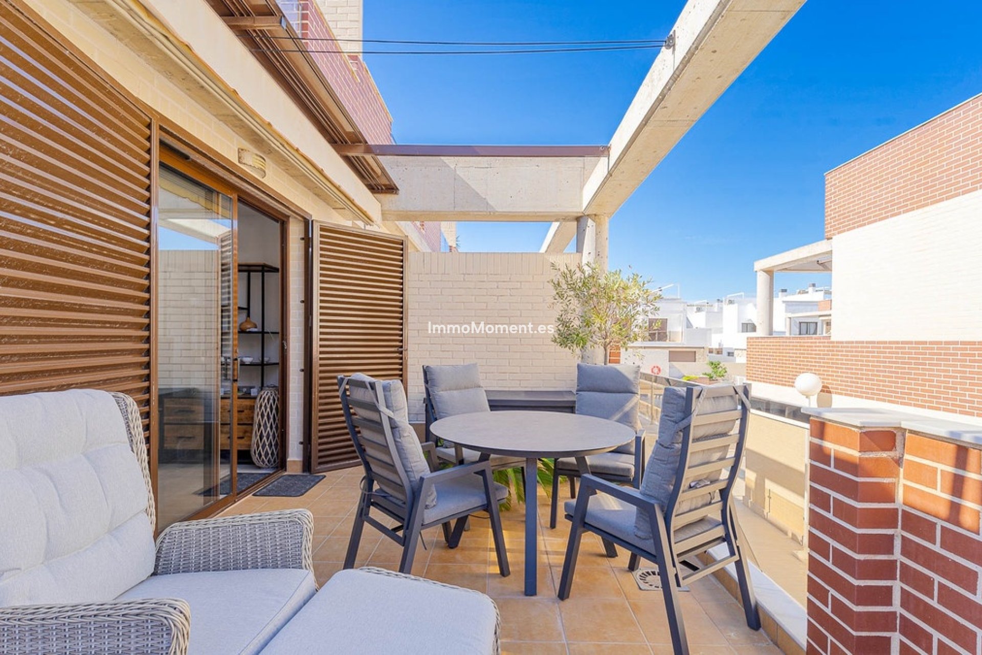 Resale - Apartment - Orihuela Costa - Cabo roig - La Zenia