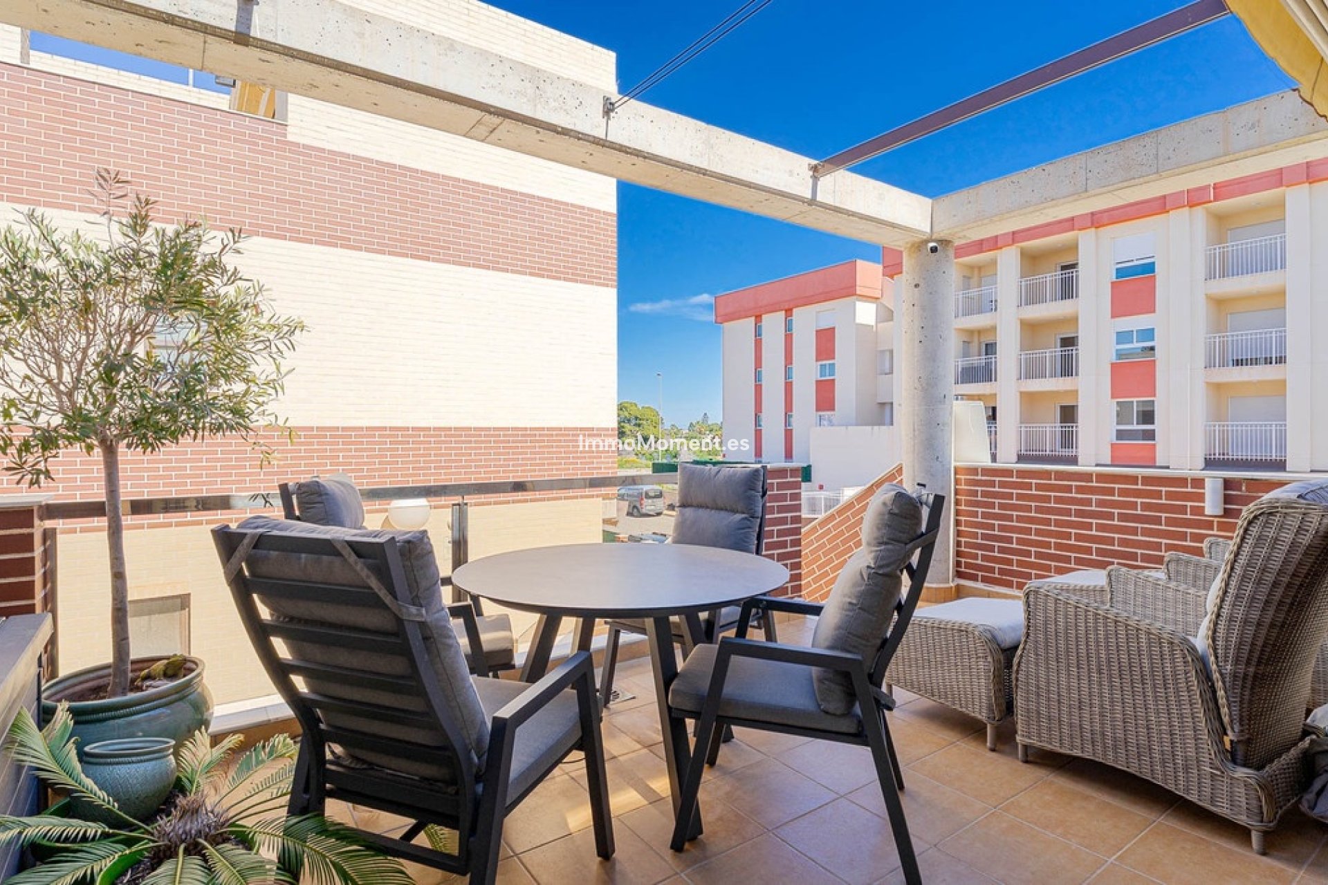 Resale - Apartment - Orihuela Costa - Cabo roig - La Zenia