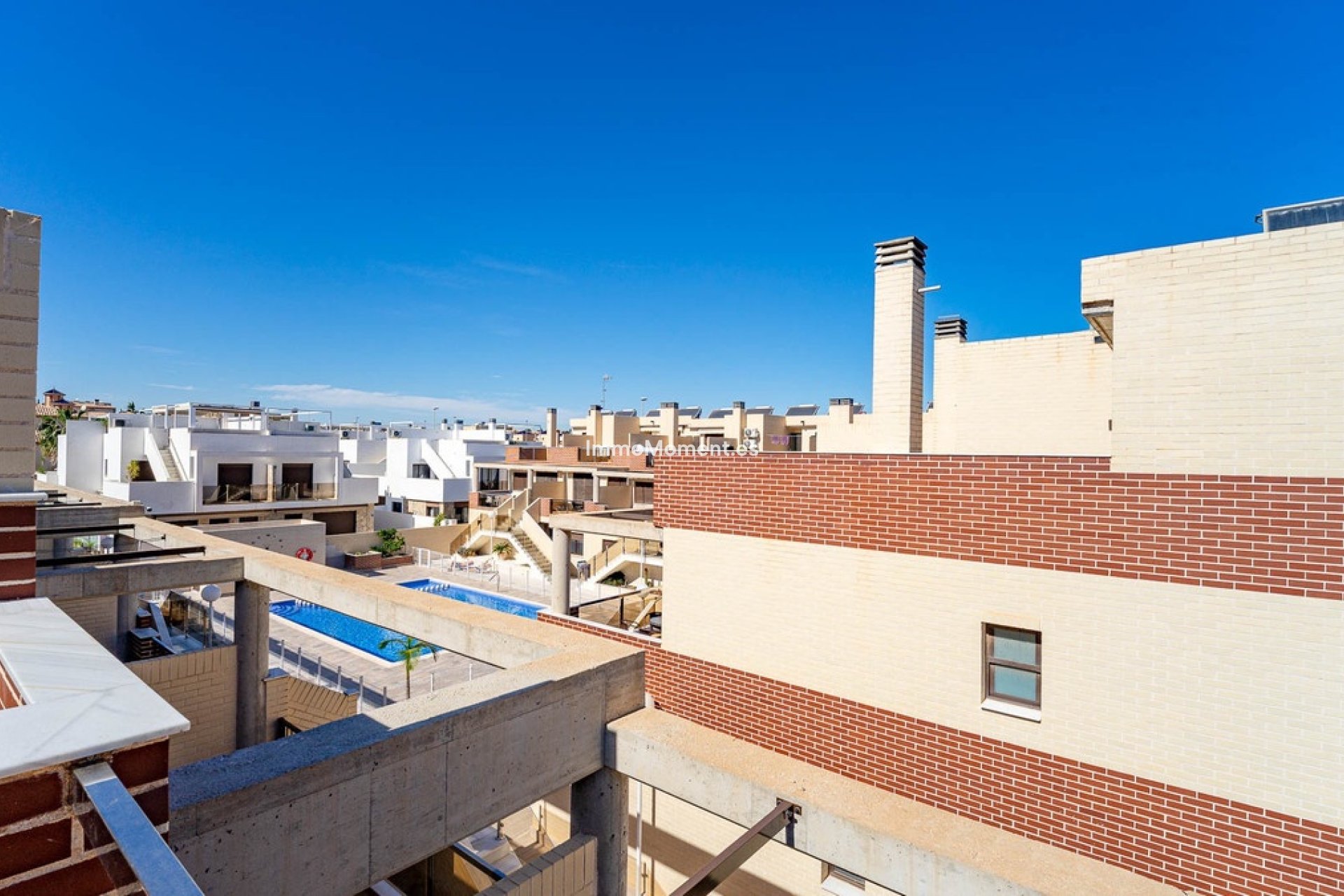 Resale - Apartment - Orihuela Costa - Cabo roig - La Zenia