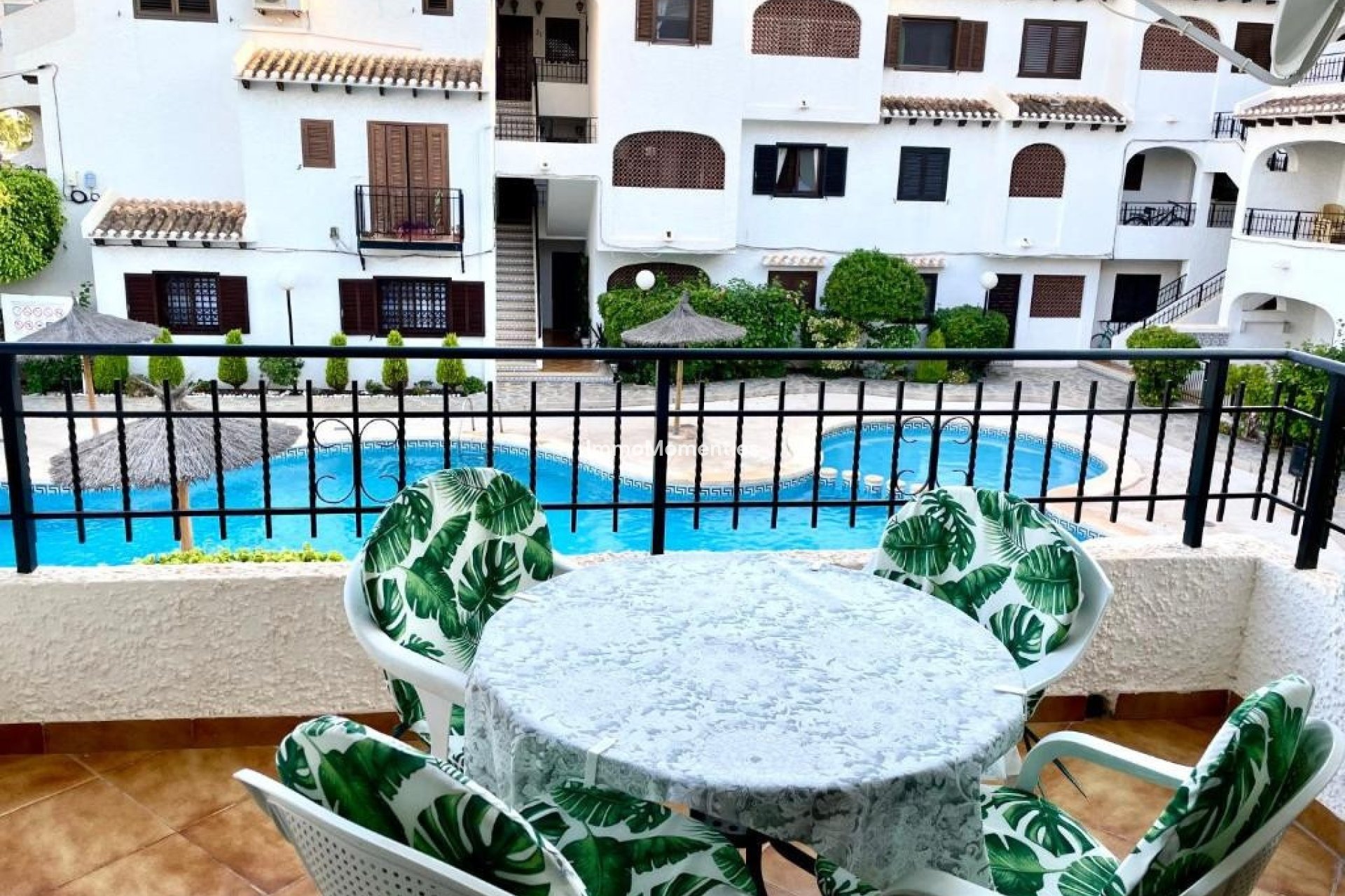 Resale - Apartment - Orihuela Costa - Cabo roig - La Zenia