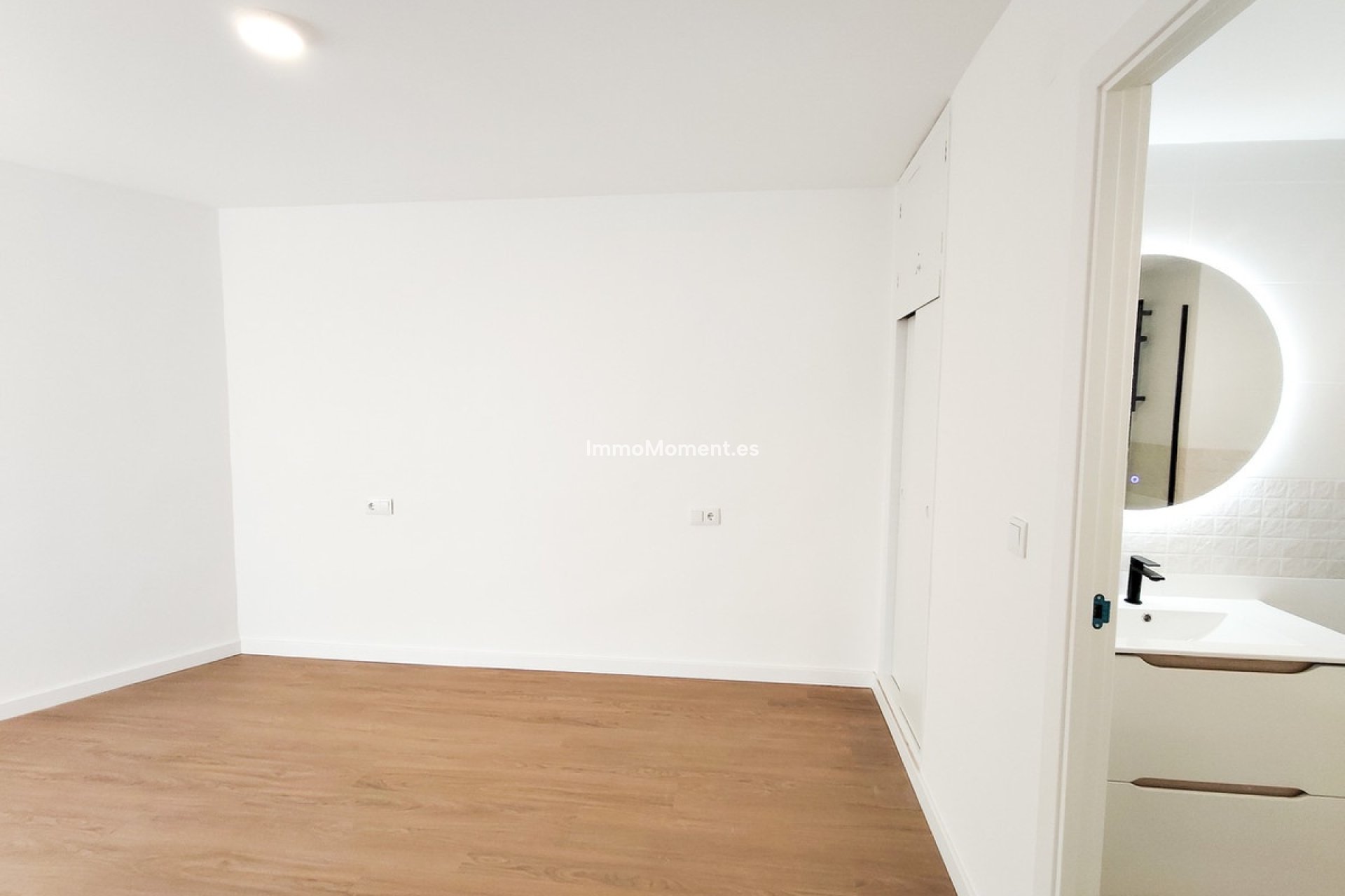 Resale - Apartment - Orihuela Costa - Cabo roig - La Zenia
