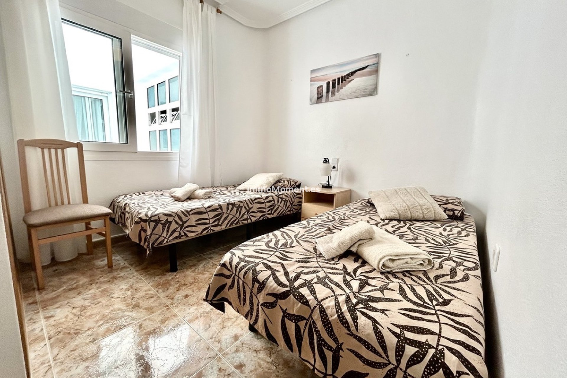 Resale - Apartment - Orihuela Costa - Cabo roig - La Zenia