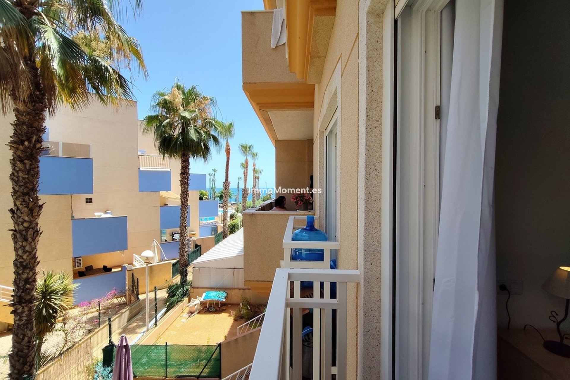 Resale - Apartment - Orihuela Costa - Cabo roig - La Zenia