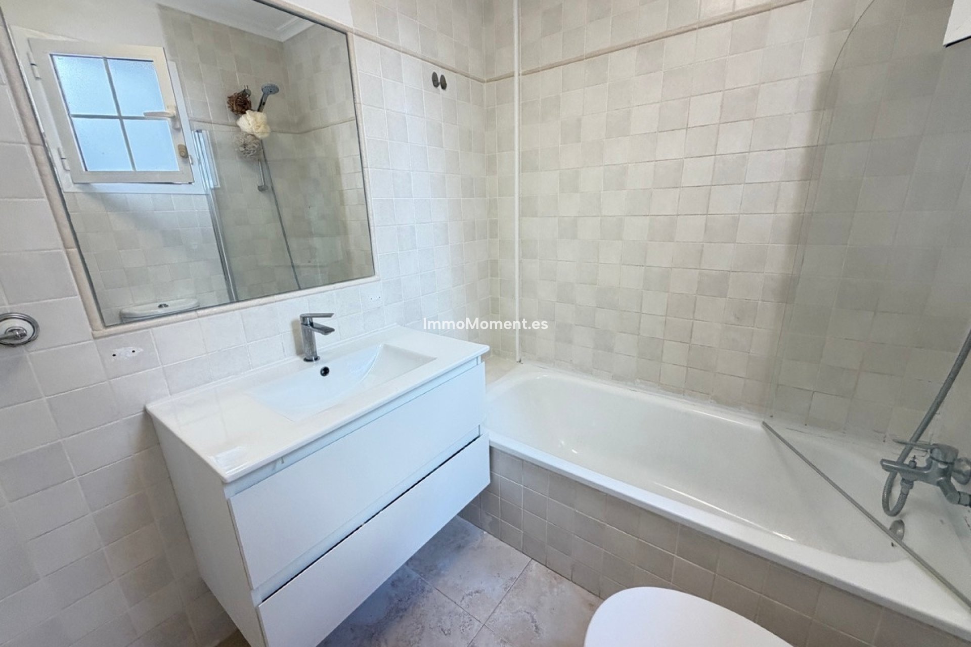 Resale - Apartment - Orihuela Costa - Cabo roig - La Zenia
