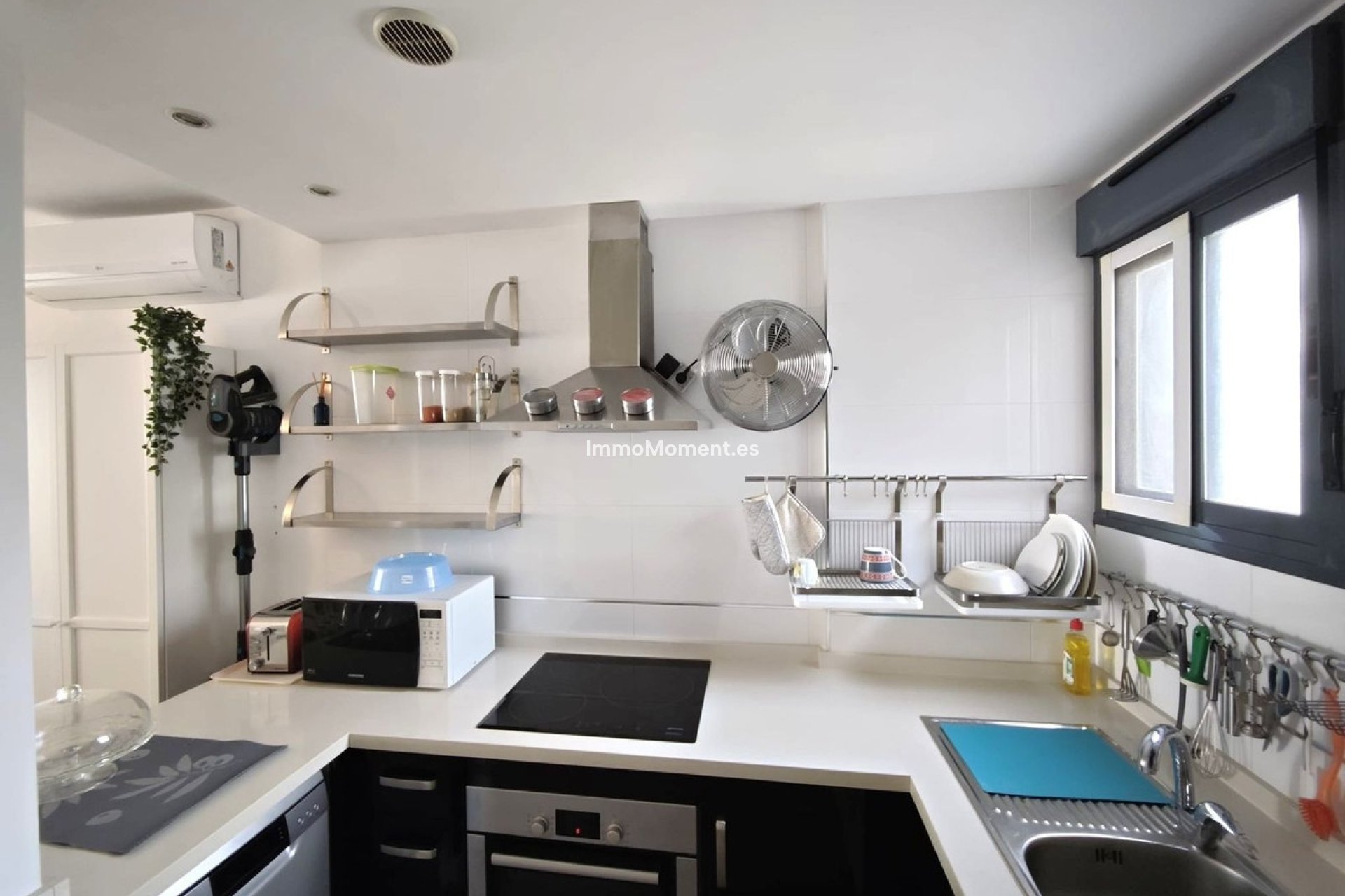 Resale - Apartment - Orihuela Costa - Cabo roig - La Zenia