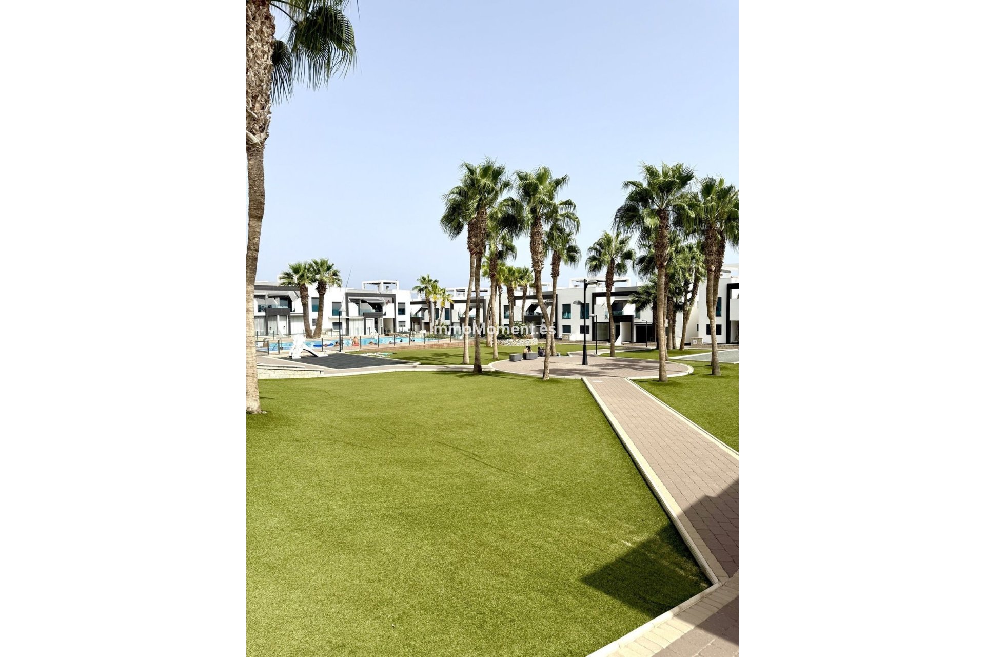 Resale - Apartment - Orihuela Costa - Cabo roig - La Zenia