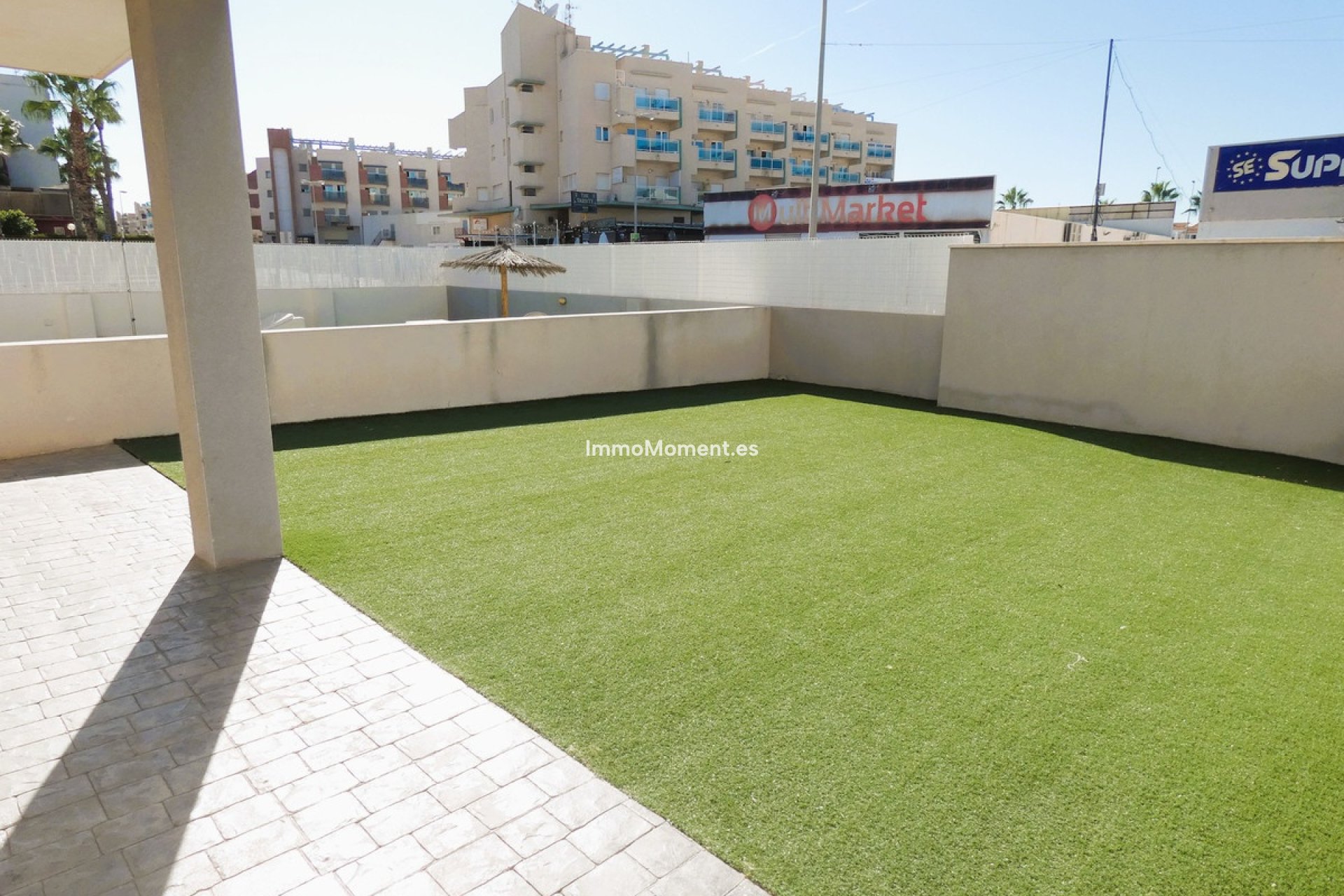 Resale - Apartment - Orihuela Costa - Cabo roig - La Zenia