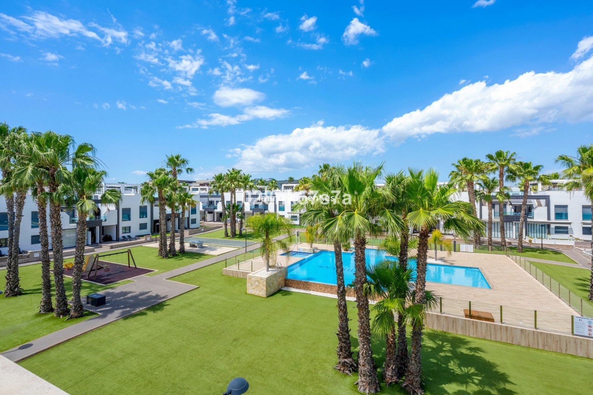 Resale - Apartment - Orihuela Costa - Cabo roig - La Zenia