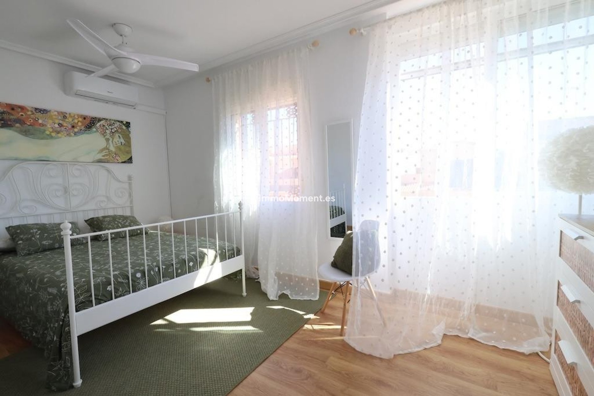 Resale - Apartment - Orihuela Costa - Cabo roig - La Zenia