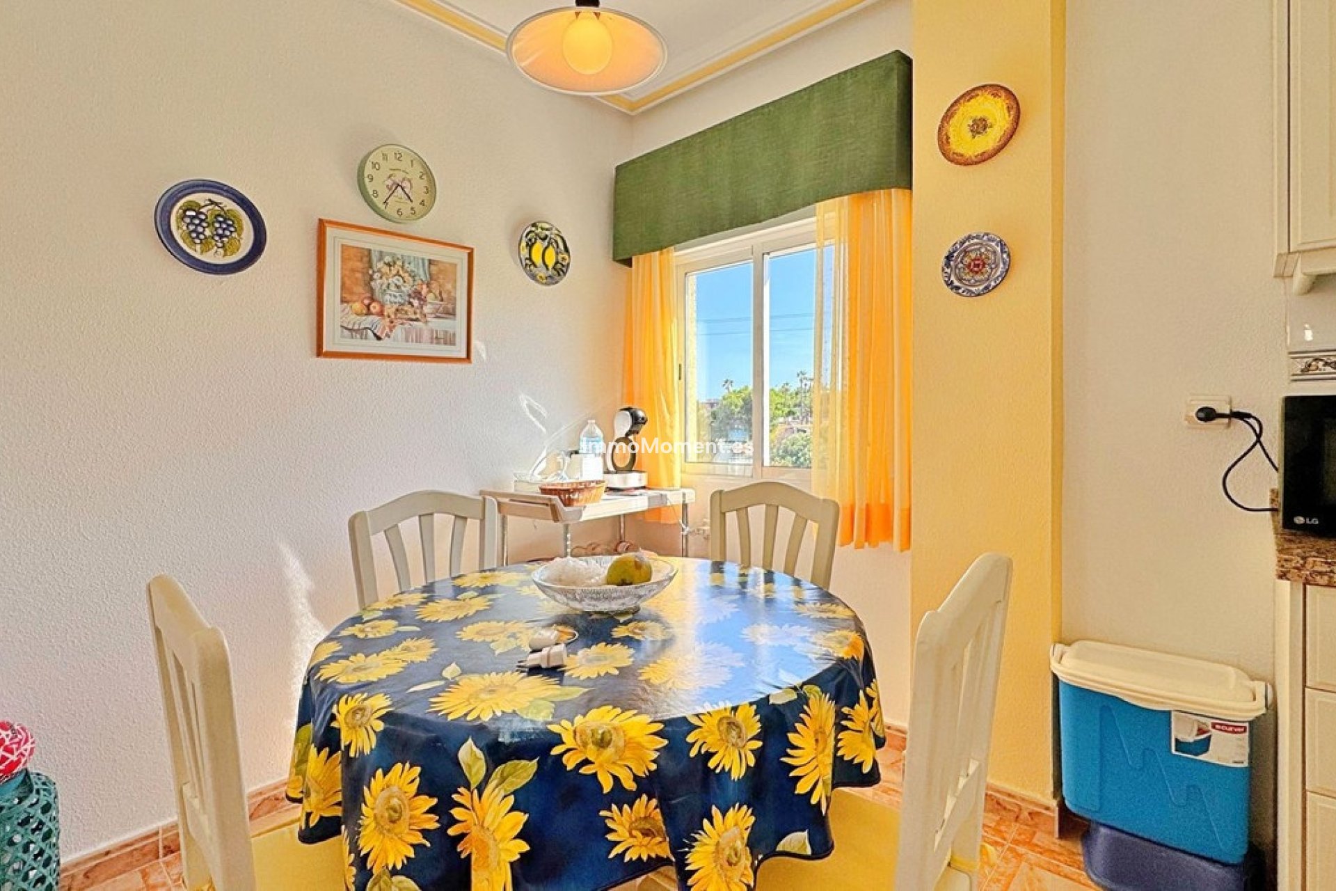 Resale - Apartment - Orihuela Costa - Cabo roig - La Zenia