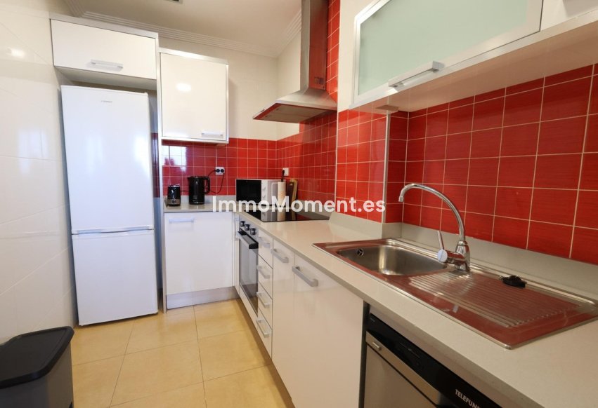 Resale - Apartment - Orihuela Costa - Cabo roig - La Zenia