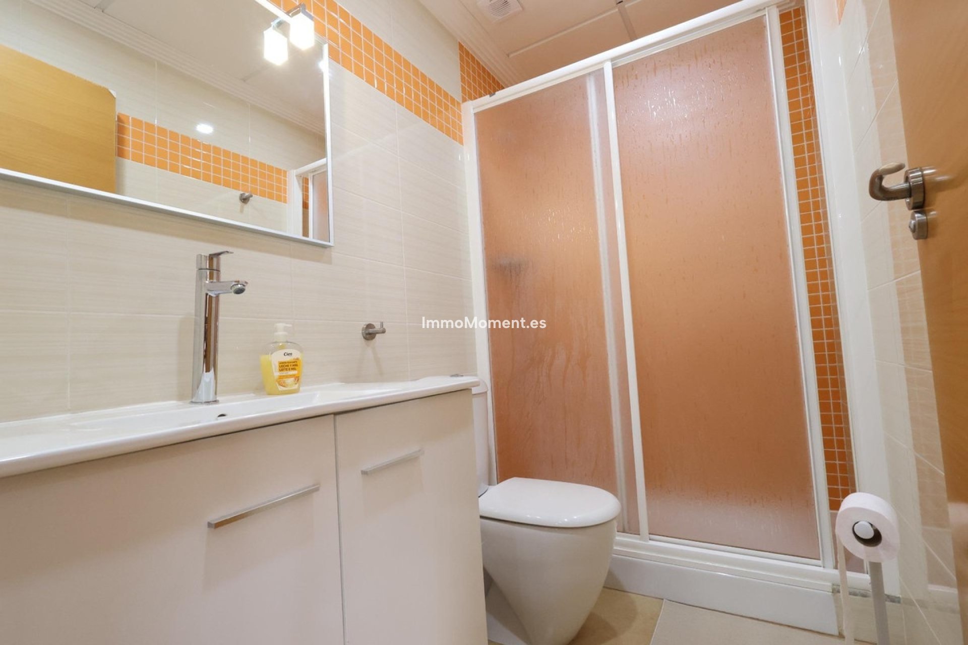 Resale - Apartment - Orihuela Costa - Cabo roig - La Zenia