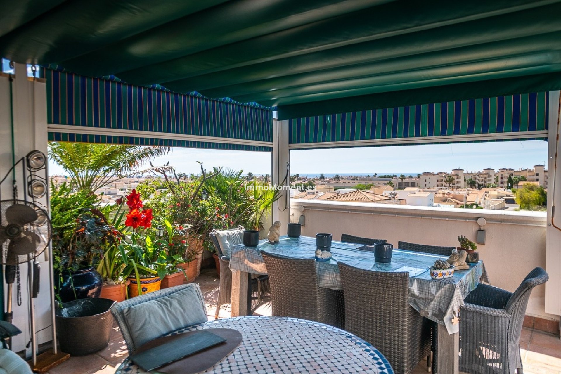 Resale - Apartment - Orihuela Costa - La Florida