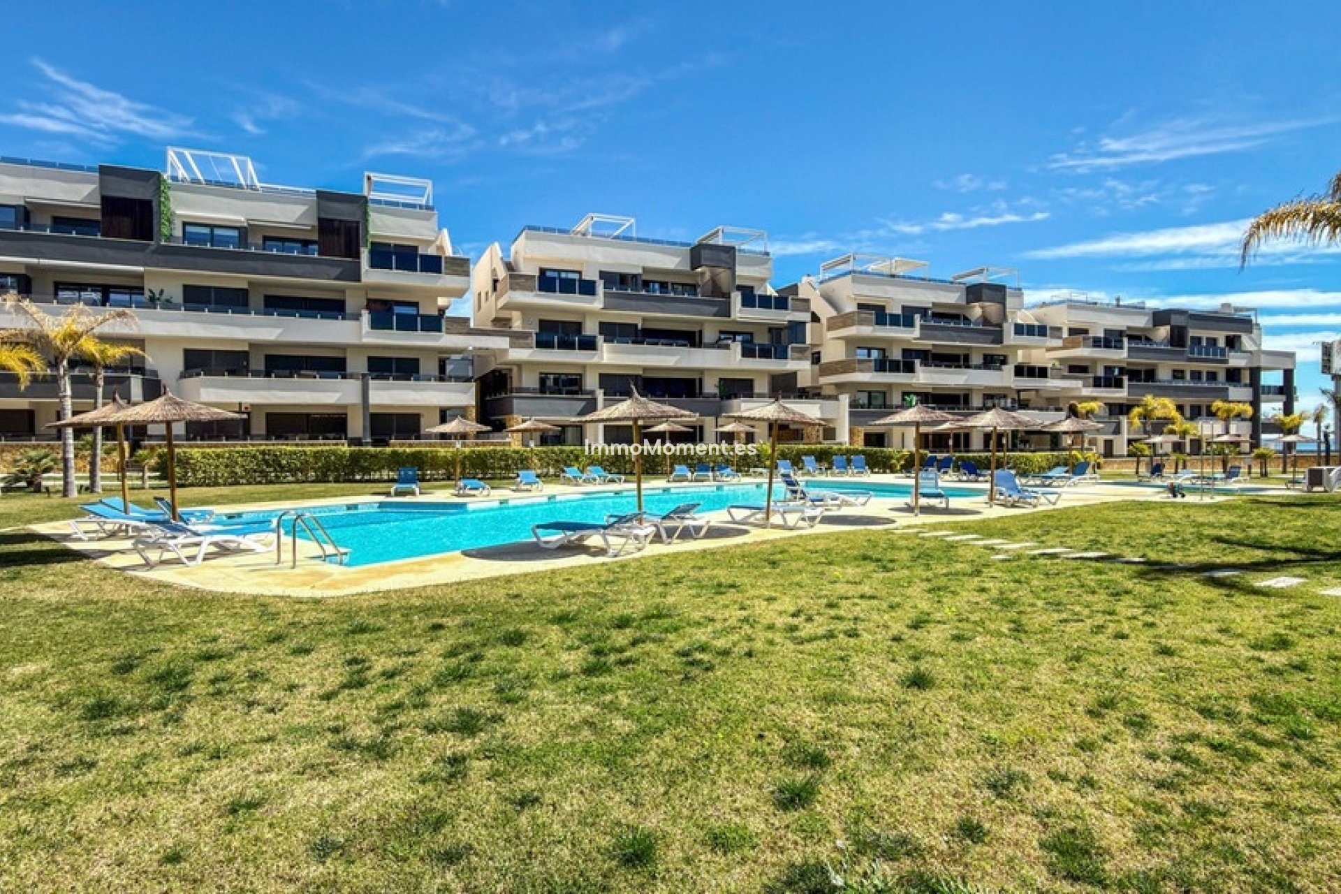 Resale - Apartment - Orihuela Costa - Playa Flamenca