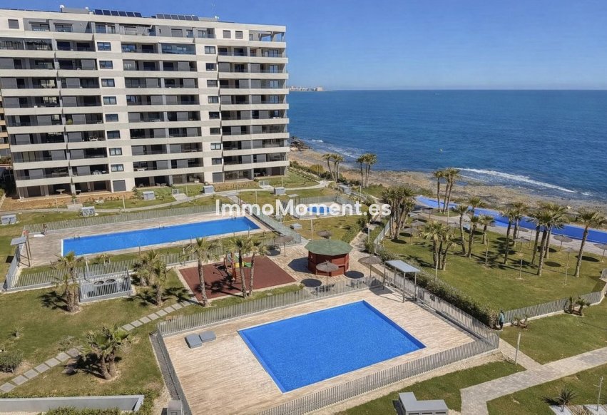 Resale - Apartment - Orihuela Costa - Punta Prima