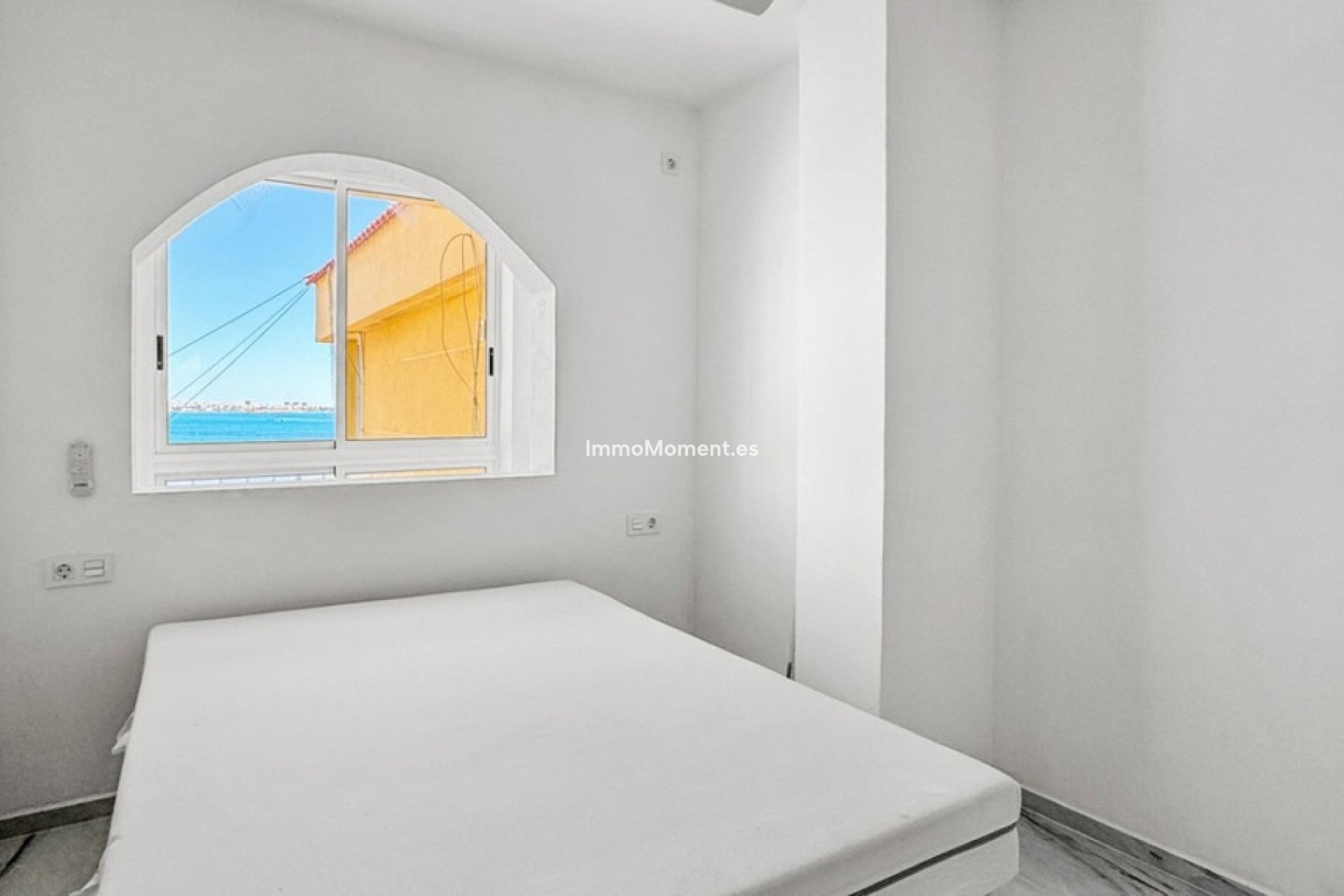 Resale - Apartment - Orihuela Costa - Punta Prima