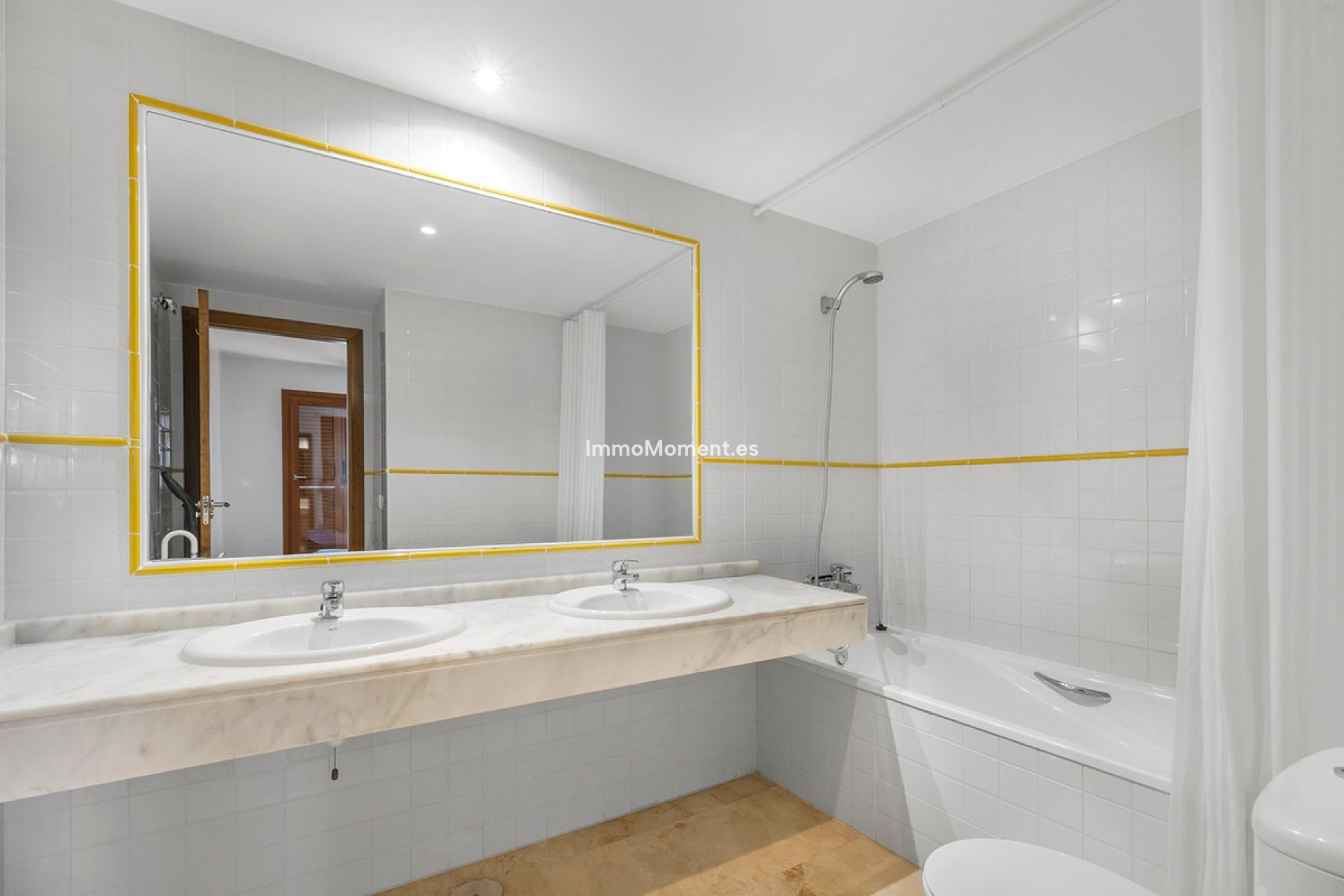 Resale - Apartment - Orihuela Costa - Punta Prima