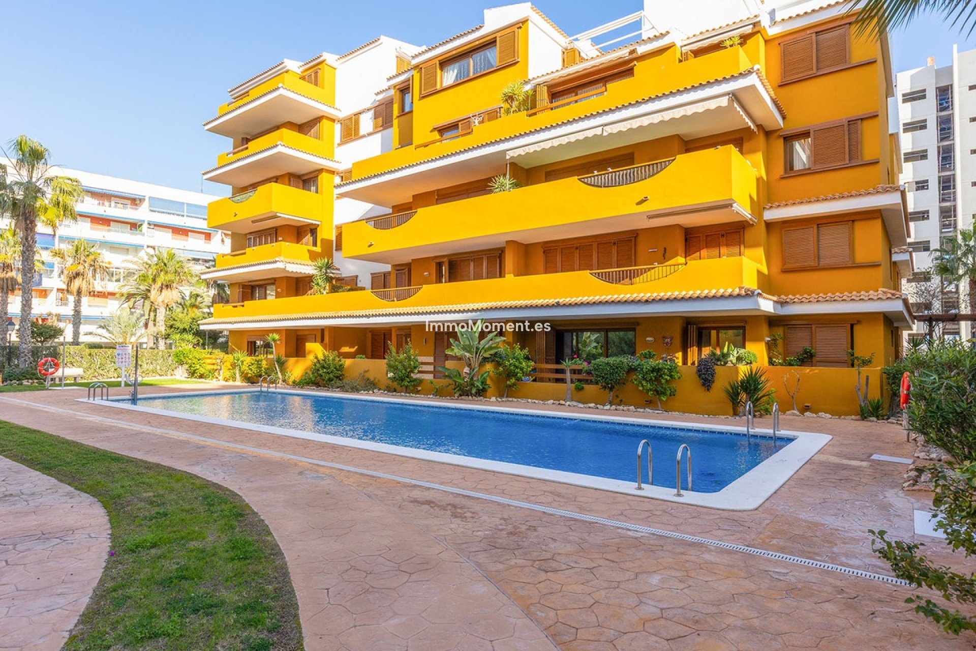 Resale - Apartment - Orihuela Costa - Punta Prima