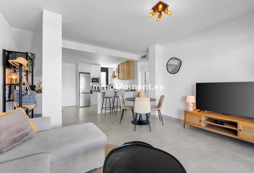 Resale - Apartment - Orihuela Costa - Villamartín