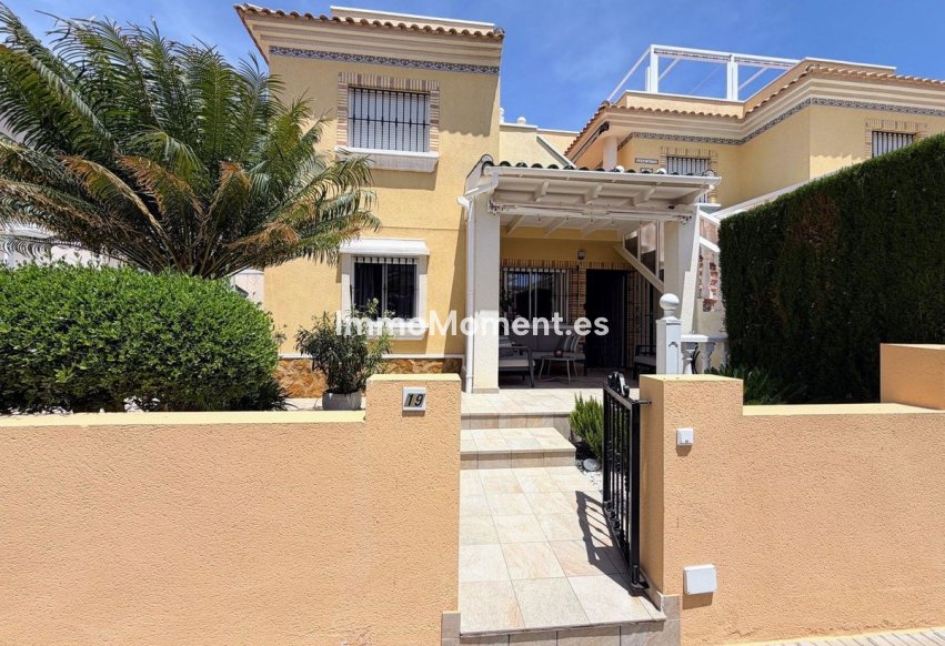 Resale - Apartment - Orihuela Costa - Villamartín