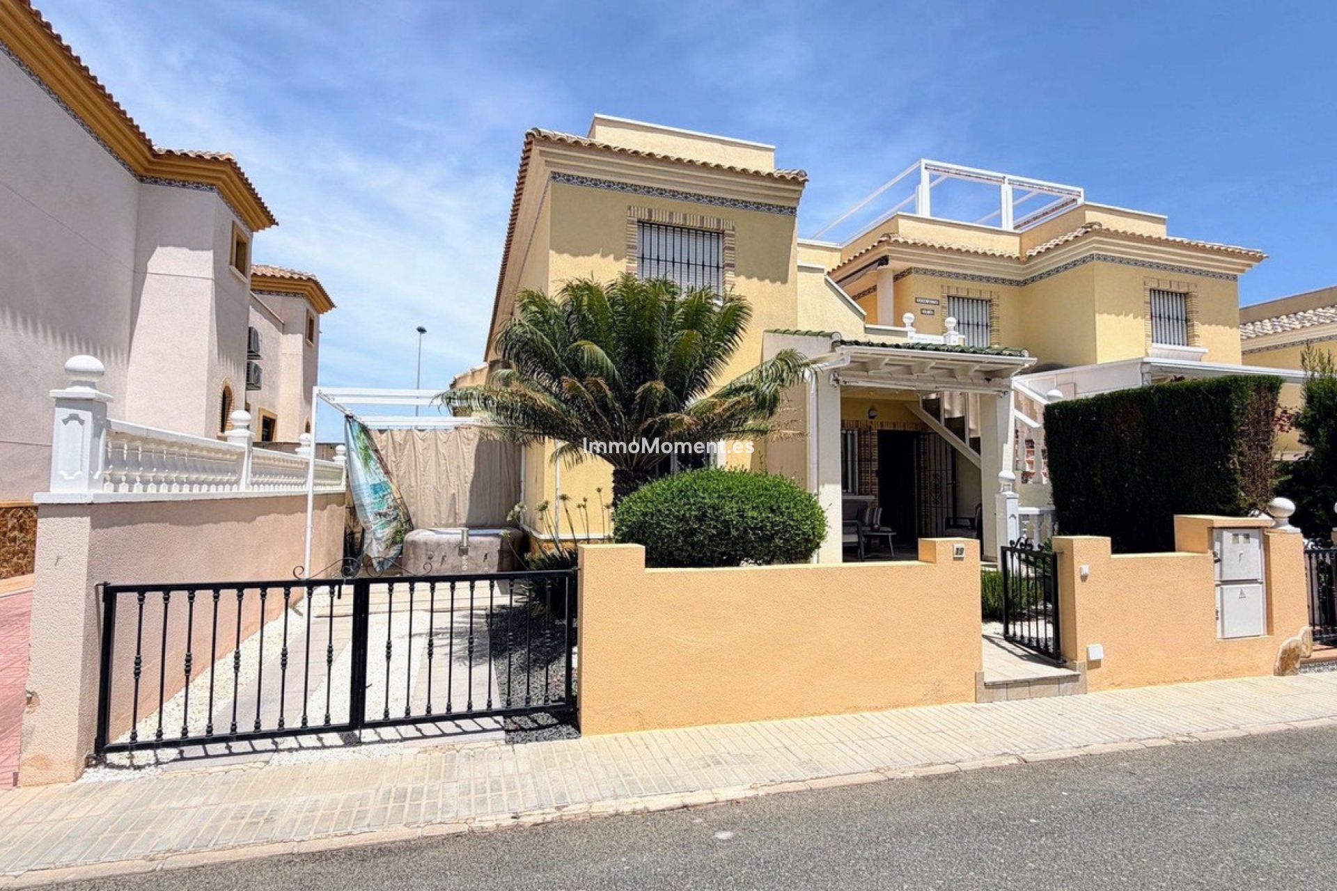 Resale - Apartment - Orihuela Costa - Villamartín