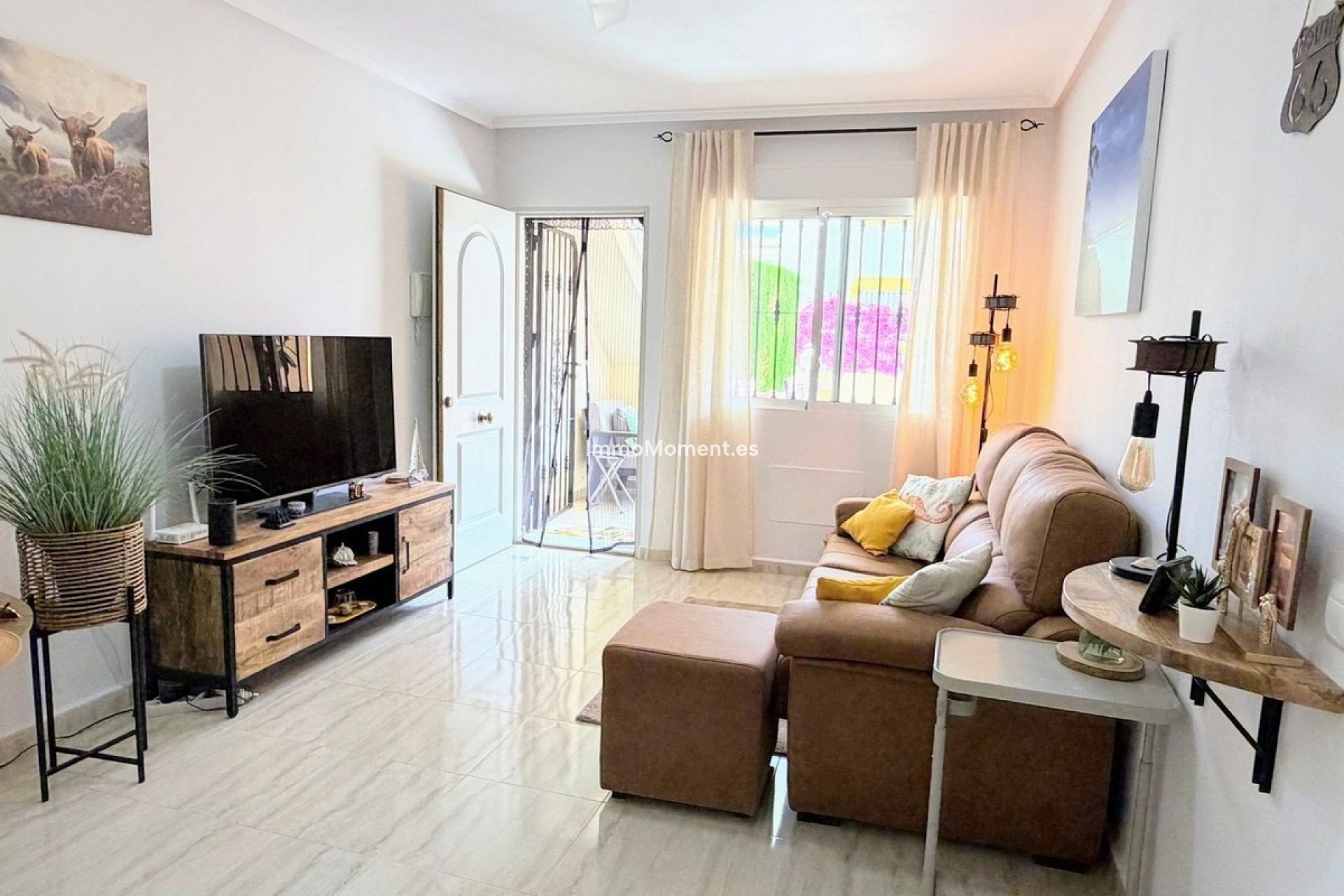 Resale - Apartment - Orihuela Costa - Villamartín