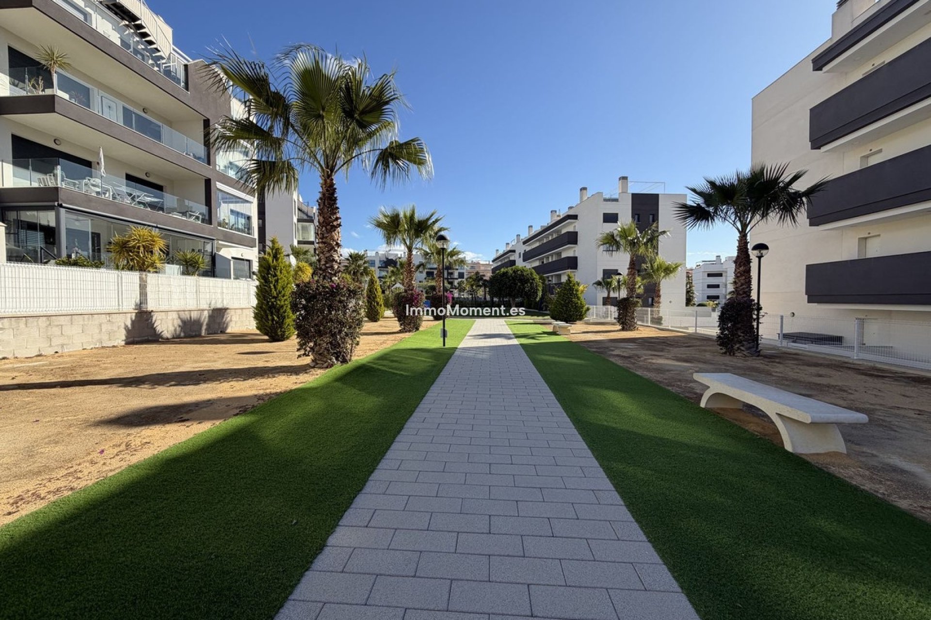 Resale - Apartment - Orihuela Costa - Villamartín