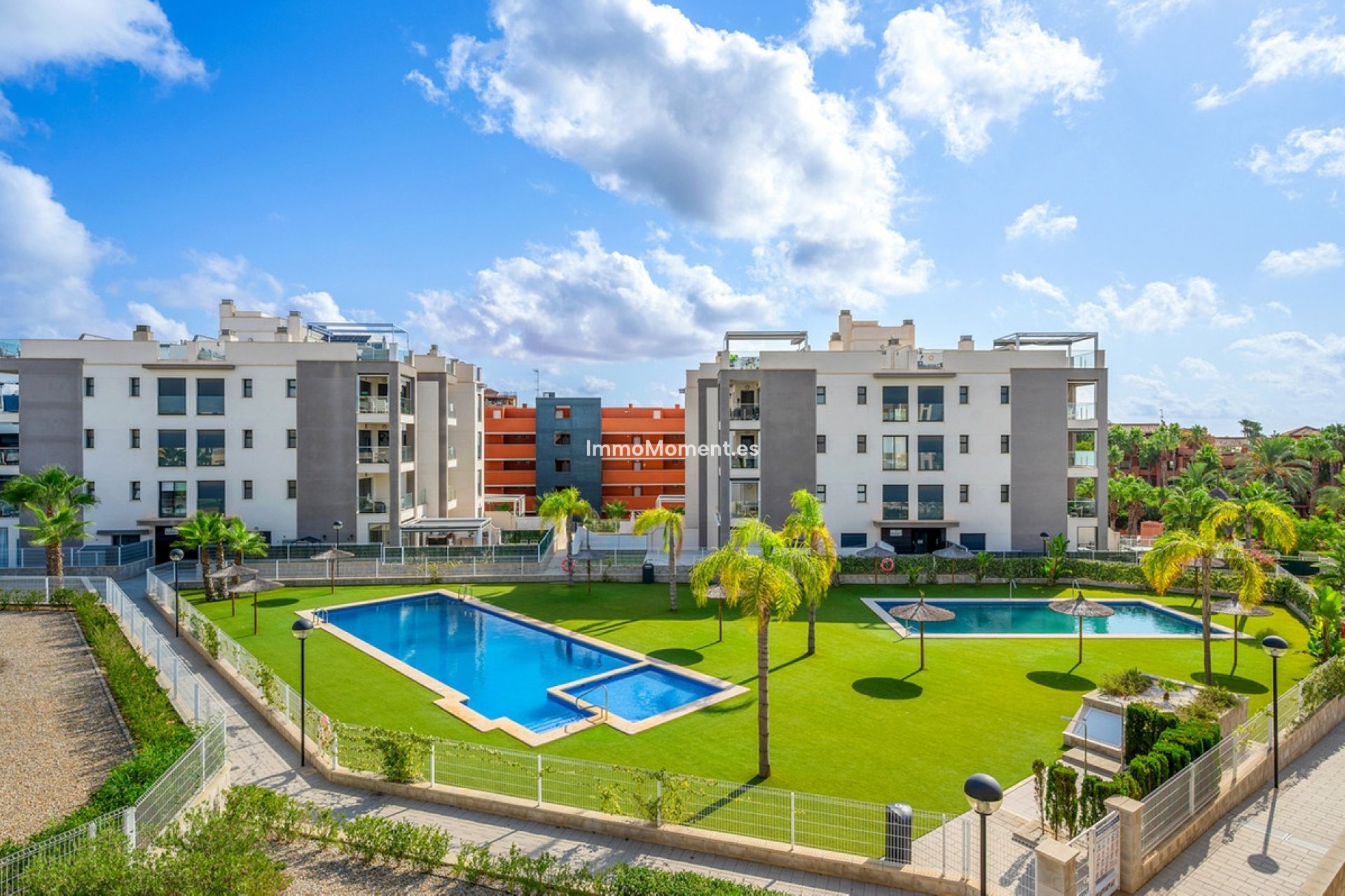 Resale - Apartment - Orihuela Costa - Villamartín
