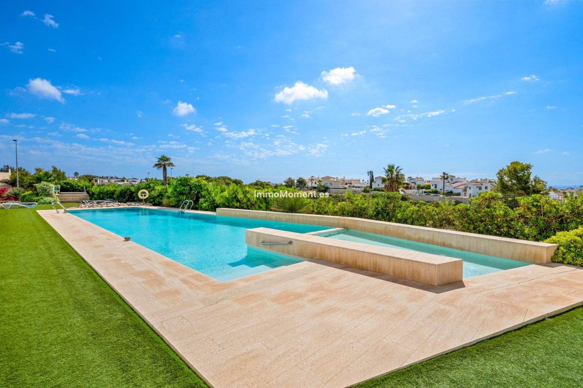 Resale - Apartment - Orihuela Costa - Villamartín