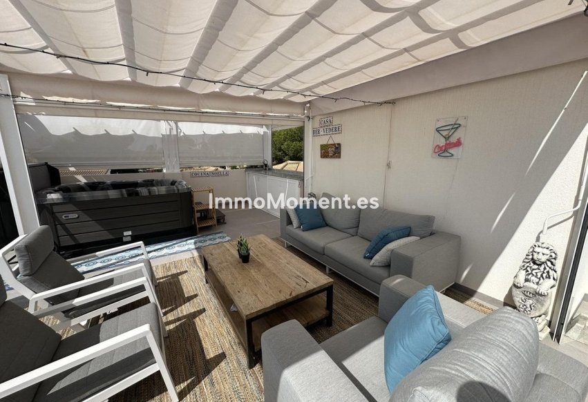Resale - Apartment - Orihuela Costa