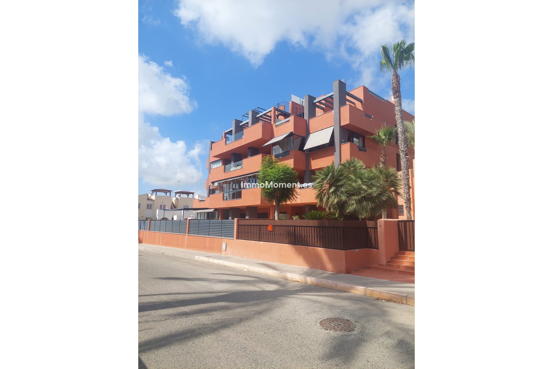 Resale - Apartment - Orihuela Costa
