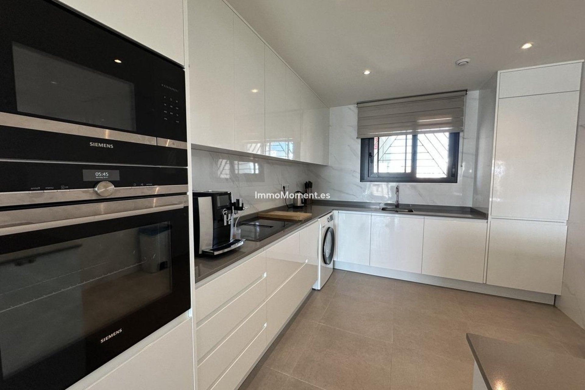 Resale - Apartment - Orihuela Costa