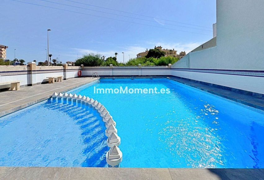 Resale - Apartment - Orihuela - La Zenia