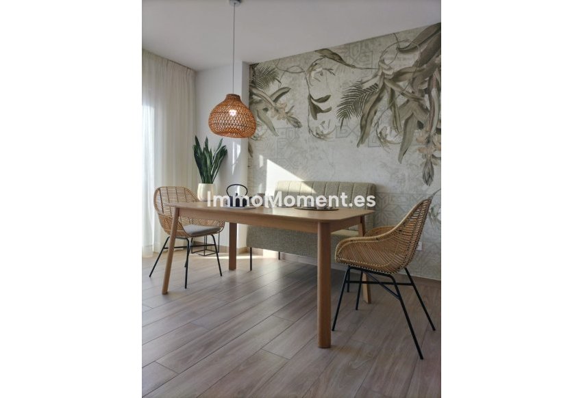 Resale - Apartment - Orihuela - Orihuela Centro