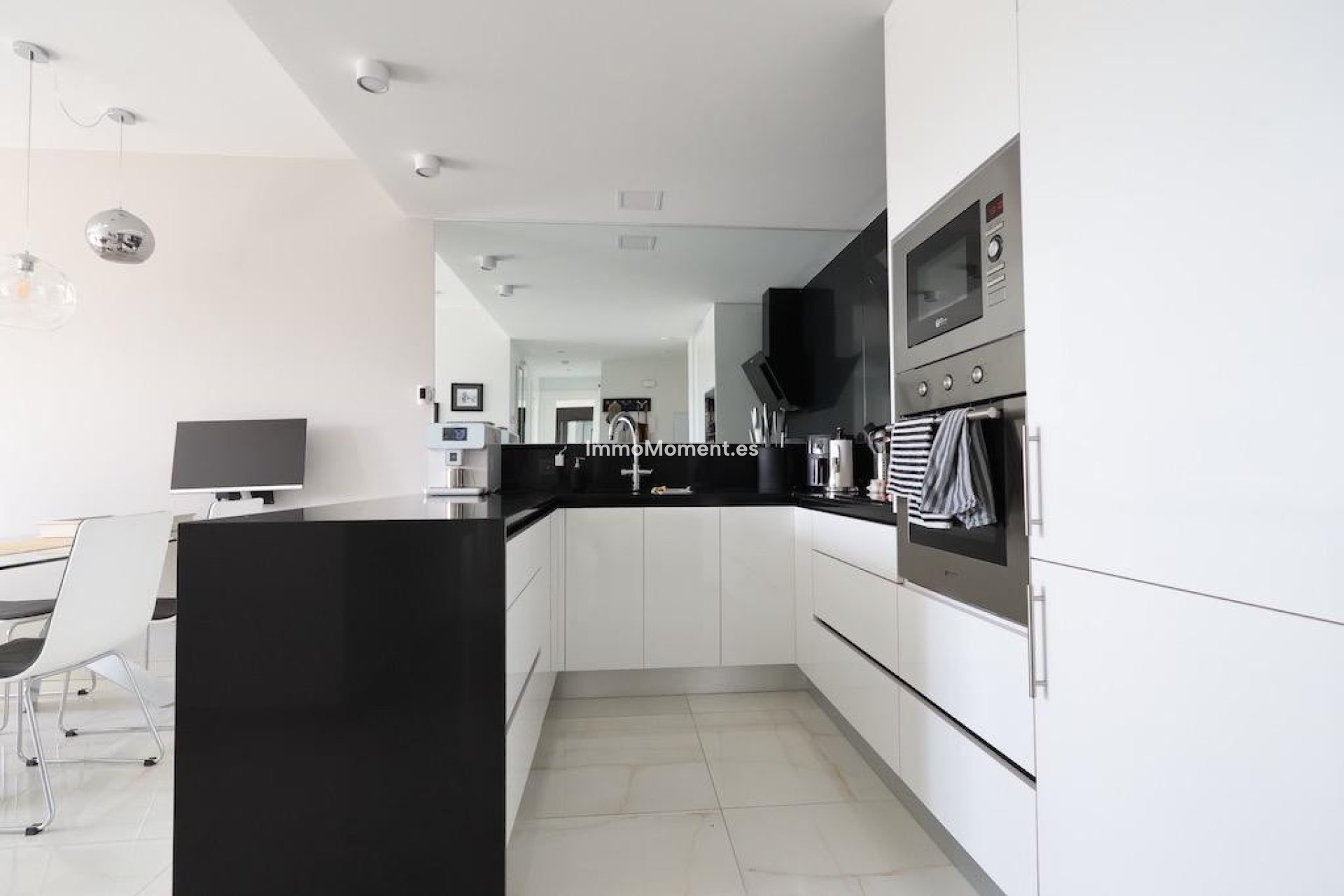 Resale - Apartment - Orihuela - Orihuela Costa