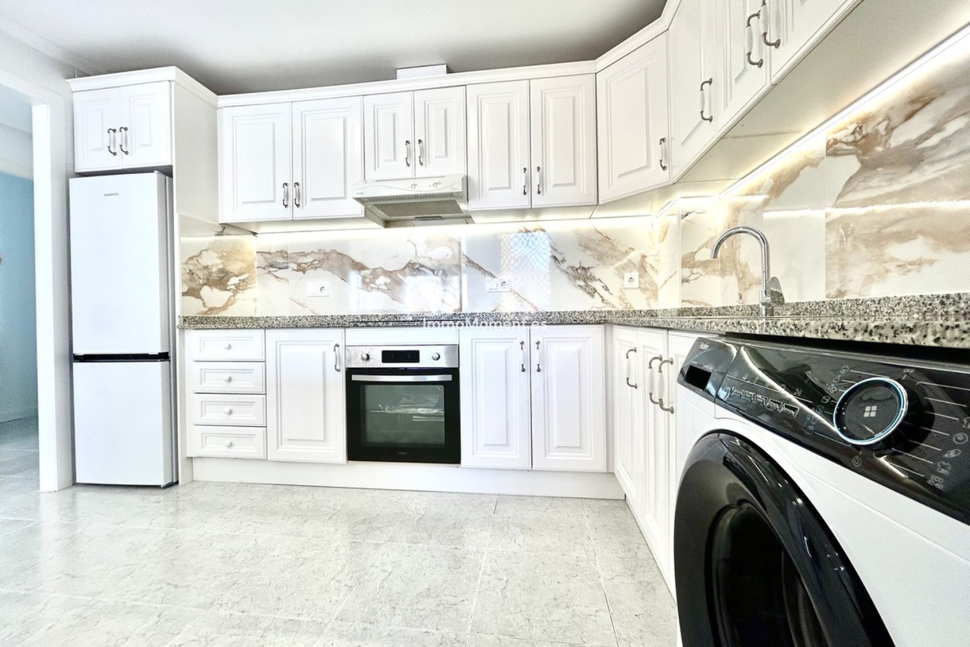 Resale - Apartment - Orihuela - Villamartin