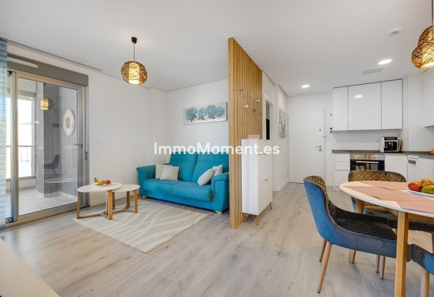 Resale - Apartment - Orihuela - Villamartin